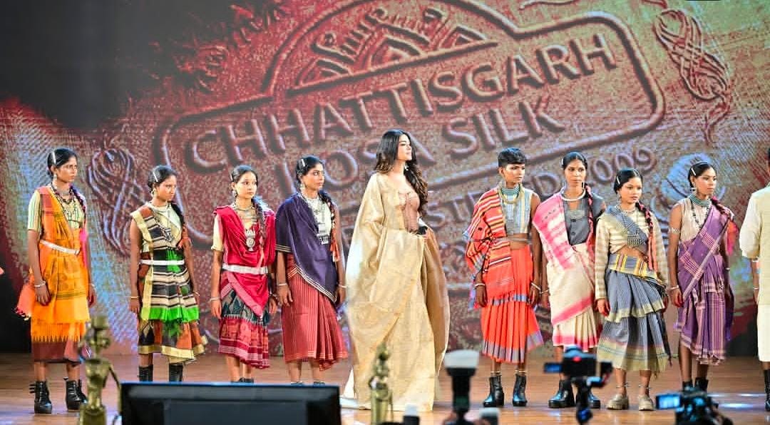 news banner